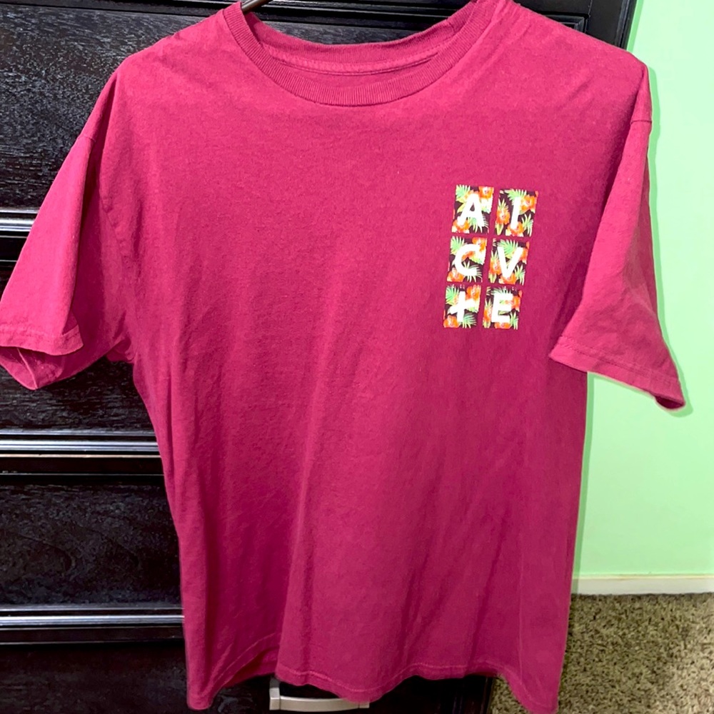 Active floral T-shirt size medium